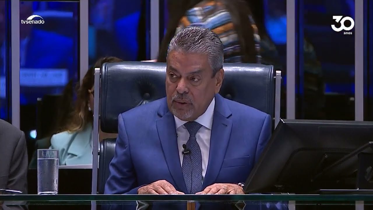 Senado homenageia médicos em sessão pelo Dia do Médico