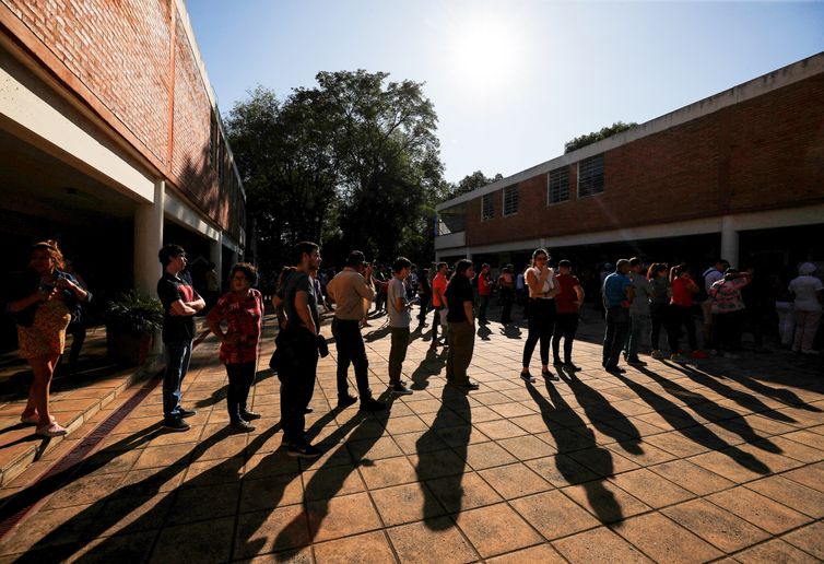 Eleições municipais Paraguai: mais de 5 mi votam domingo