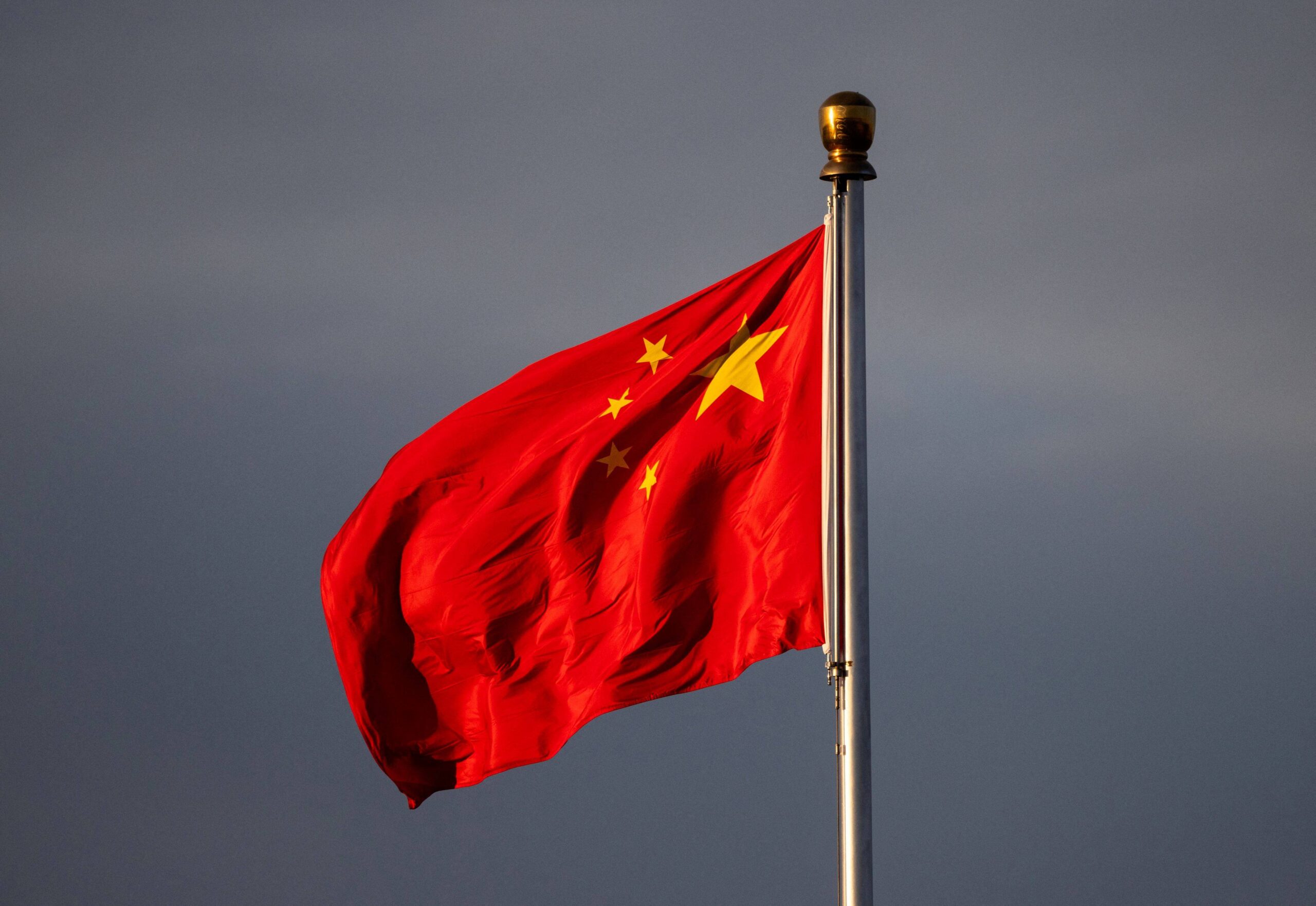 China pede à UE tratamento justo para híbridos