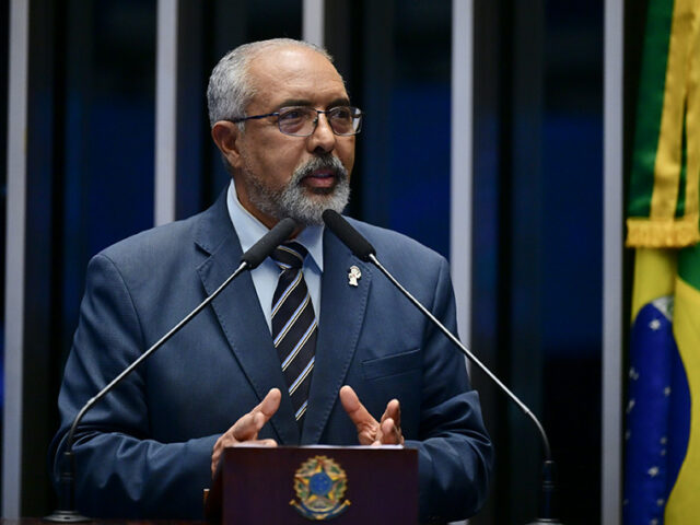 Paim celebra reeleição de Lula e homenageia eleitores
