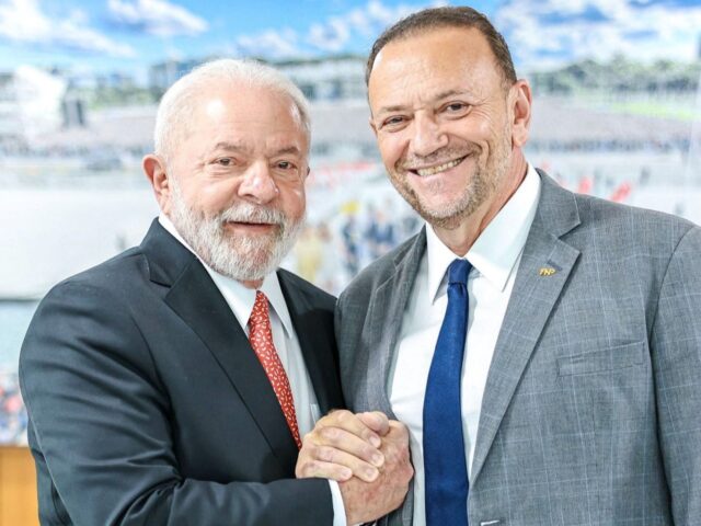 Lula vai a debates no 2º turno, diz presidente do PT