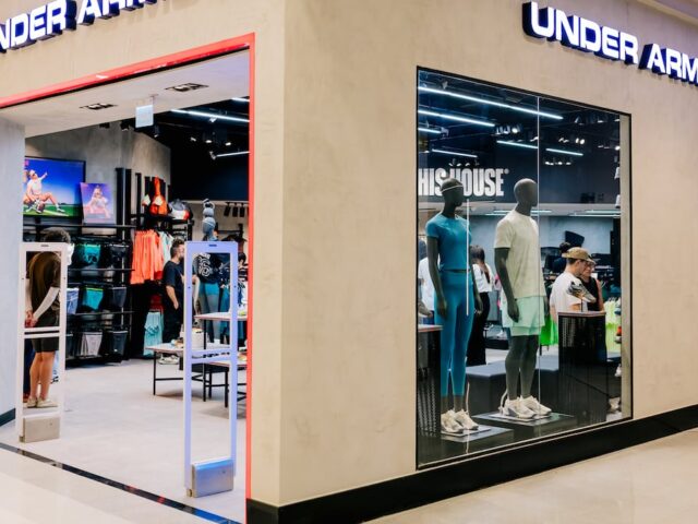 Under Armour abre loja conceito como laboratório no Brasil