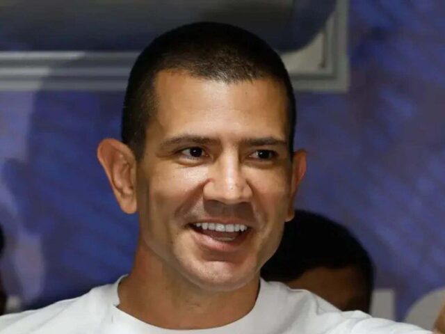 Douglas Ruas é eleito governador do Rio no 1º turno