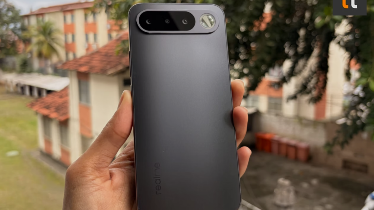 realme 16 5G: design de iPhone, bateria grande e tela brilhante