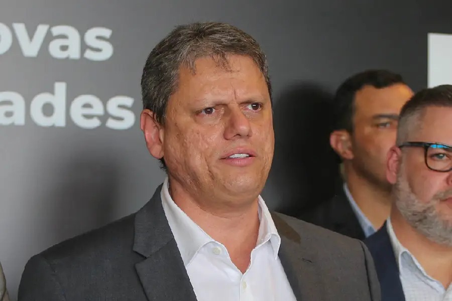 Tarcísio: reconhecer eleição não é calar sobre excessos