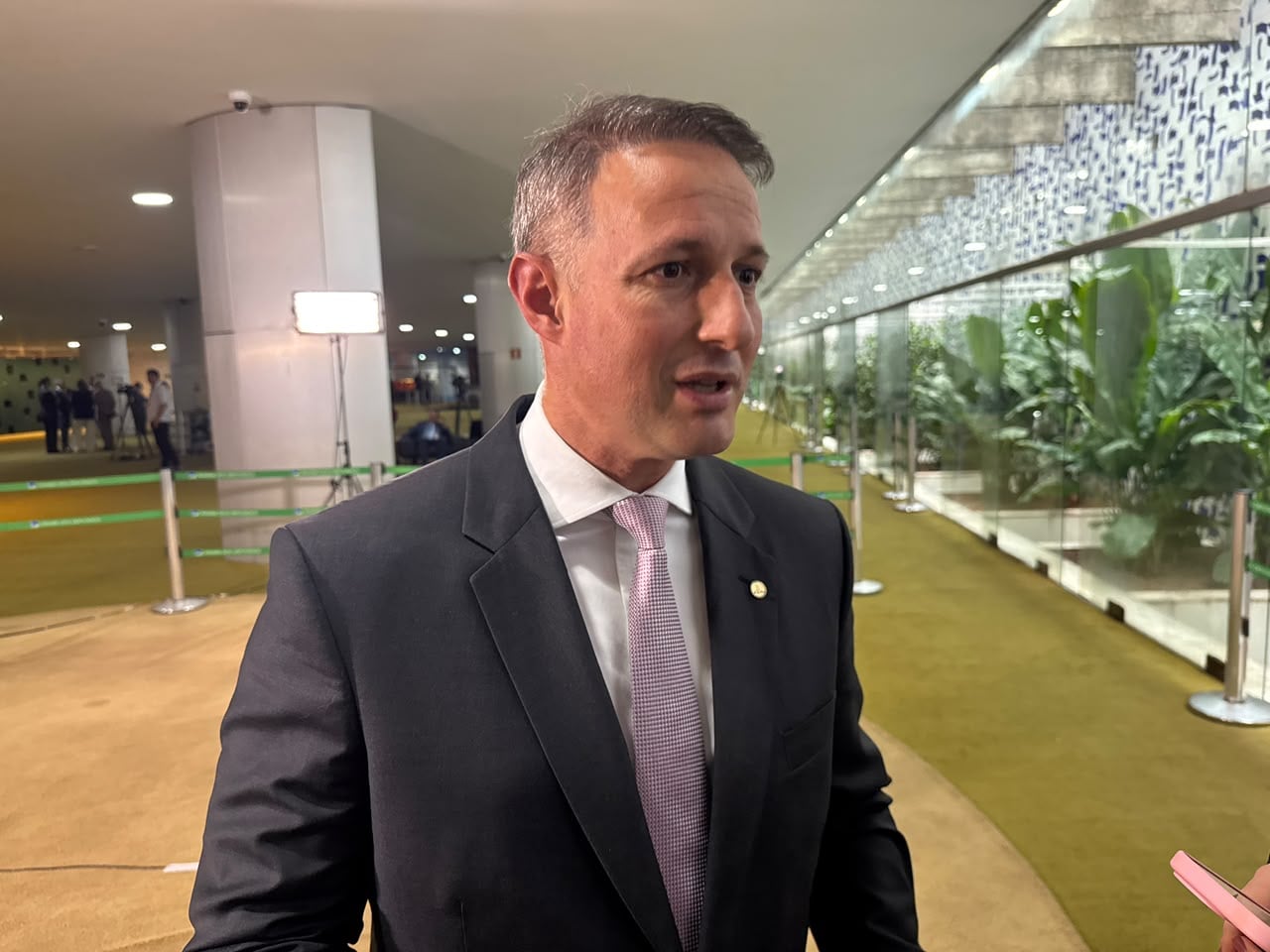 Derrite descarta voto em Alcolumbre e mira direita no Senado