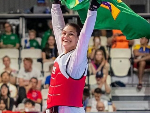 Maria Clara Pacheco é ouro em Grand Prix de taekwondo